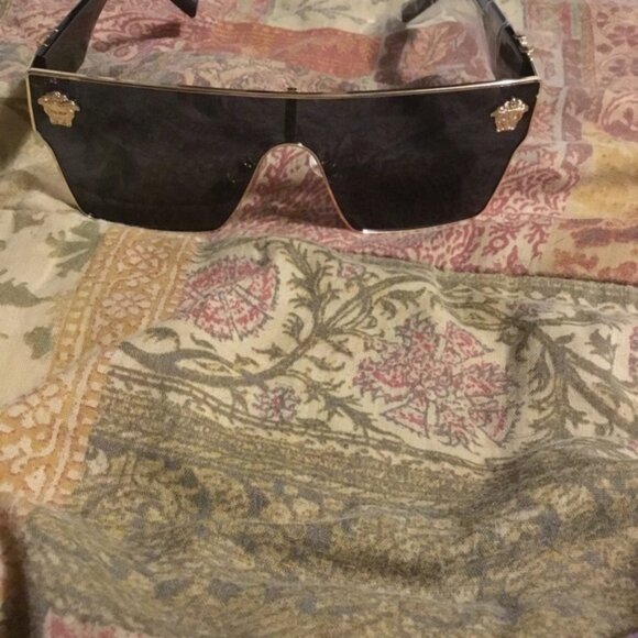 Large one piece Aviator Shades Driving beach Women Men Sunglasses Black Gold - Picture 6 of 6